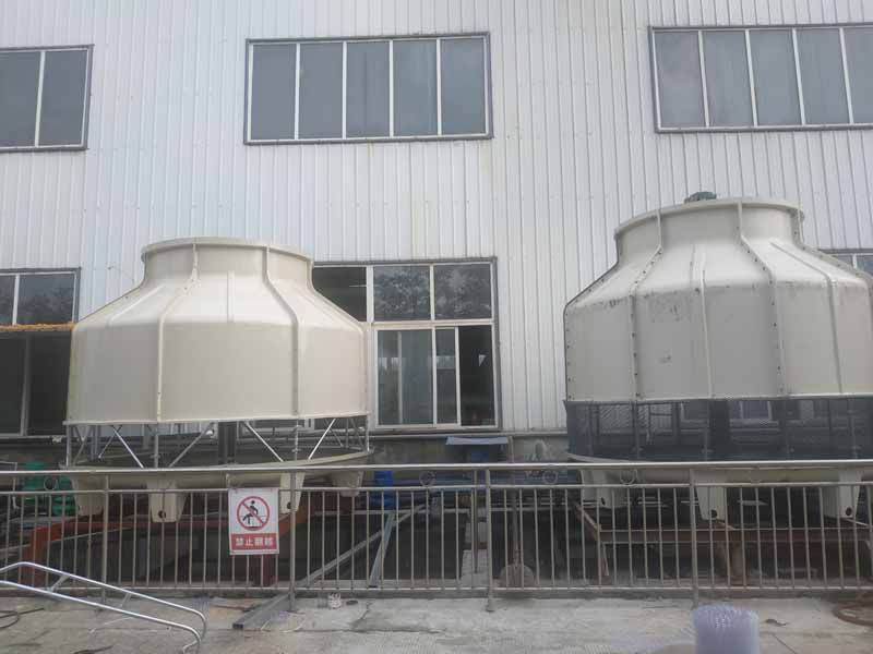 绵阳盐亭GL-200T冷却塔安装现场，使用单位四川中宇新材料科技有限公司